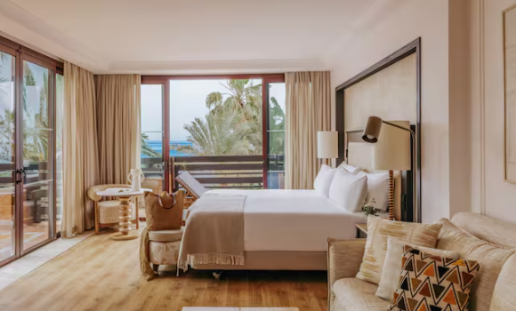 Panoramic Terrace Suite