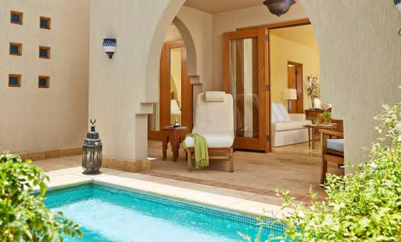 One-Bedroom Suite with Plunge Pool