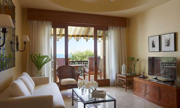 Two-Bedroom Sea-View Family Suite