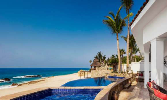 Casita One Bedroom Suite – Oceanfront With Infinity Pool