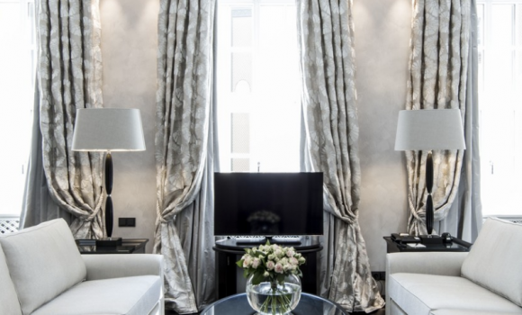 Deluxe Suites