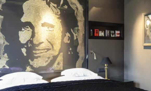 Themed Suites