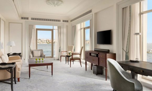 Deluxe Bosphorus Suite