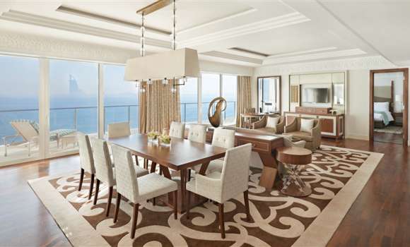 Waldorf Astoria Suite With Sea View