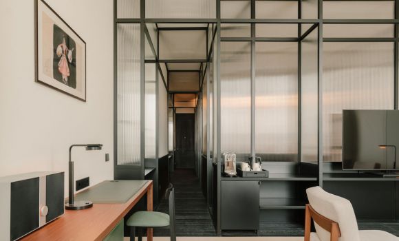 Junior Club Suite