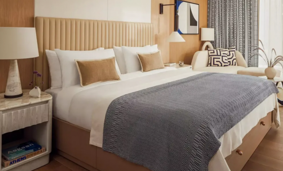 Aesthesis Room — Sea View