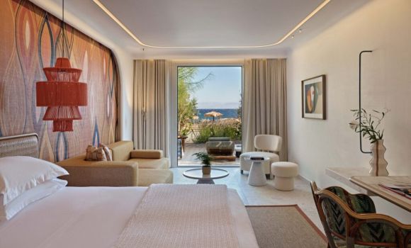 Executive Beachfront 2-Bedroom Suite