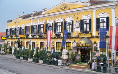 Marchfelderhof (Дойч-Ваграм, Австрия)