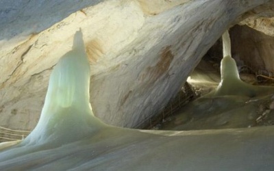 Ледяная пещера Werfen