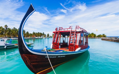 Cruise on the traditional Dhoni boat. Park Hyatt Maldives Hadahaa 5*