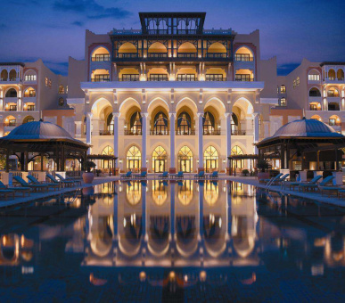 Фото Shangri-La Hotel, Qaryat Al Beri (ОАЭ, Абу-Даби) 1