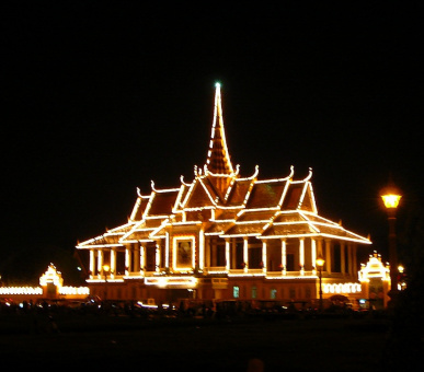 Фото Raffles Hotel Le Royal (Камбоджа, Пномпень) 14