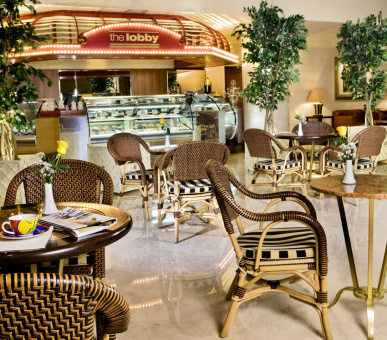 Фото Sheraton Dubai Creek Hotel & Towers (ОАЭ, Дубаи) 16