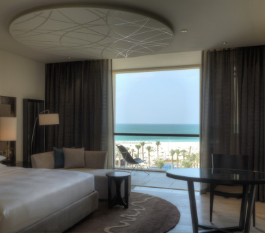 Фото Park Hyatt Abu Dhabi Hotel and Villas (Абу-Даби, Остров Саадят) 30