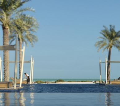 Фото Park Hyatt Abu Dhabi Hotel and Villas (Абу-Даби, Остров Саадят) 19