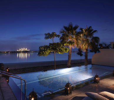 Фото Anantara Dubai Palm Jumeirah Resort  15