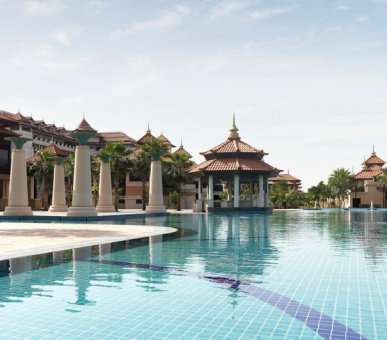 Фото Anantara Dubai Palm Jumeirah Resort  2