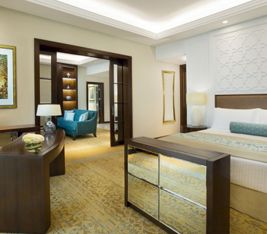 Фото The Ritz Carlton Dubai 28