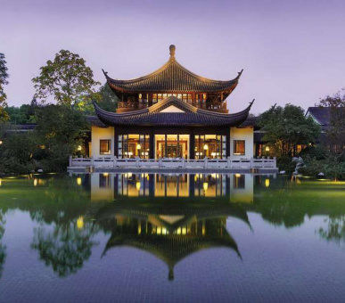 Фото Four Seasons Hotel Hangzhou at West Lake (Китай, Ханчжоу) 1