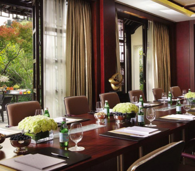 Фото Four Seasons Hotel Hangzhou at West Lake (Китай, Ханчжоу) 8