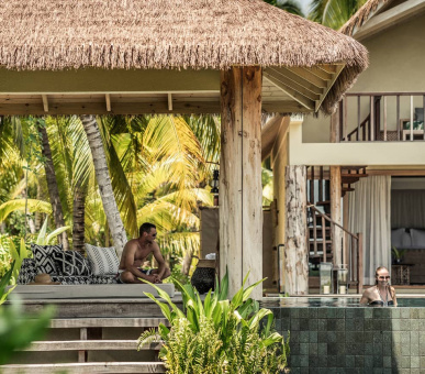 Фото Four Seasons Resort Seychelles at Desroches Island 45
