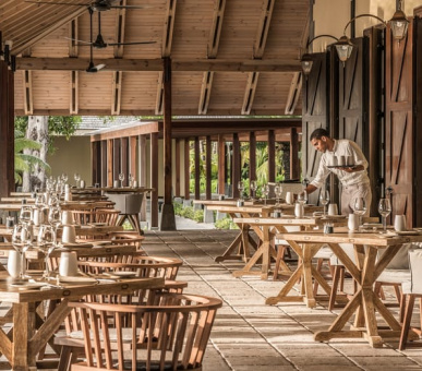 Фото Four Seasons Resort Seychelles at Desroches Island 28