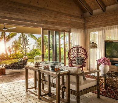 Фото Four Seasons Resort Seychelles at Desroches Island 19