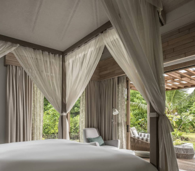 Фото Four Seasons Resort Seychelles at Desroches Island 52