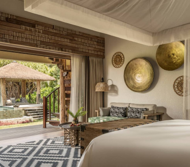 Фото Four Seasons Resort Seychelles at Desroches Island 44