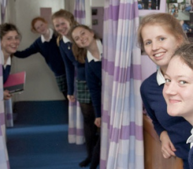 Фото Beneden School (Великобритания, Средняя школа) 2
