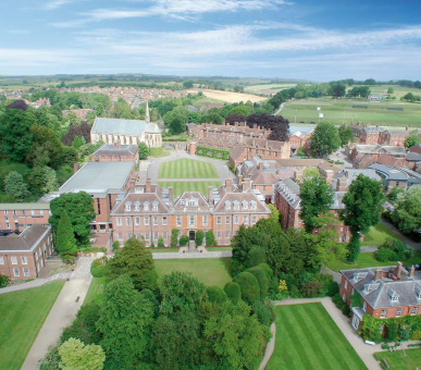 Фото Marlborough College (Великобритания, Средняя школа) 1
