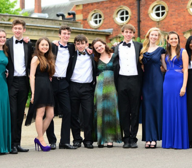 Фото Wellington College (Великобритания, Средняя школа) 3