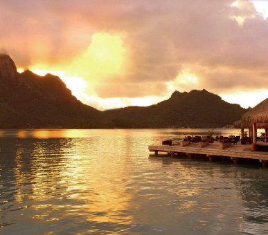 Фото The St. Regis Bora Bora Resort (Французская Полинезия, о. Бора Бора) 9