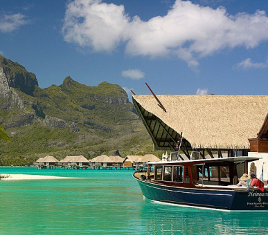 Фото Four Seasons Resort Bora Bora (Французская Полинезия, о. Бора Бора) 17