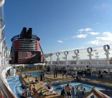 Фото Лайнер Disney Dream (Круизы, Disney Cruise Line) 4
