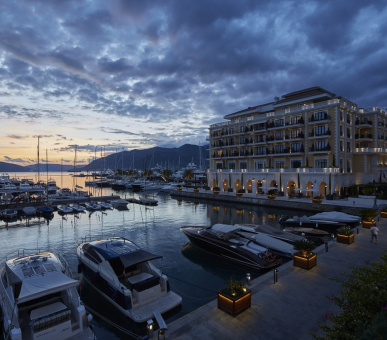 Фото Regent Porto Montenegro 16