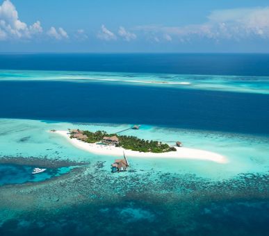 Four Seasons Maldives Private Island at Voavah