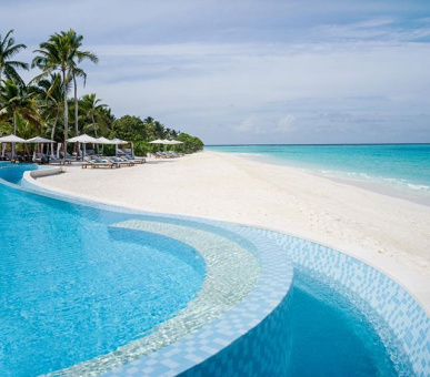 Фото InterContinental Maldives Maamunagau Resort 20