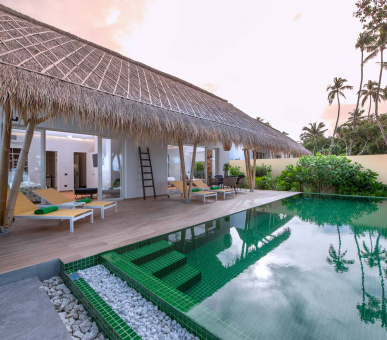 Фото Emerald Maldives Resort 7
