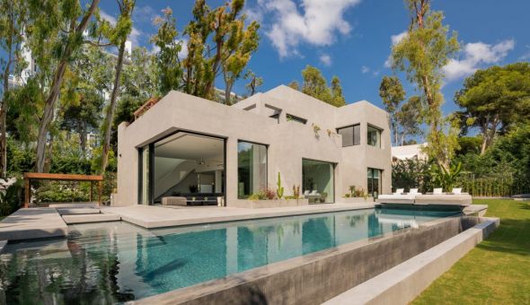 Villa Tapies