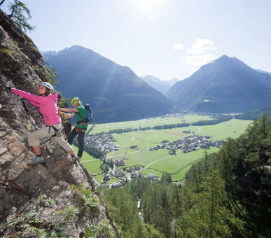 Фото Das Central - Alpine.Luxury.Life (Австрия, Зельден) 44
