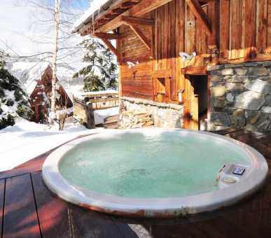 Фото Le Chalet Saint Philippe et son Hameau 10