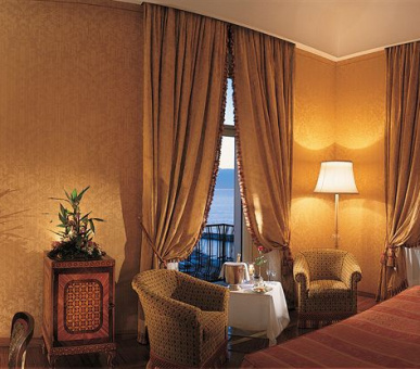 Фото Grand Hotel Vesuvio (Италия, Неаполь) 2