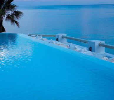 Фото Mykonos Blu Grecotel Exclusive Resort (Греция, о. Миконос) 1