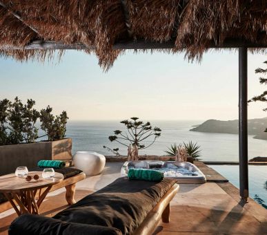 Фото Myconian Utopia Relais & Chateaux 3