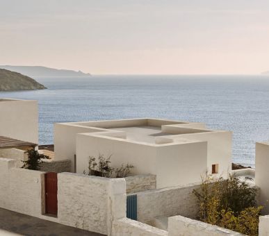 Фото Four Seasons Hotel Mykonos 1