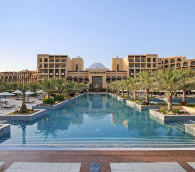 Фото Hilton Ras Al Khaimah Resort  1