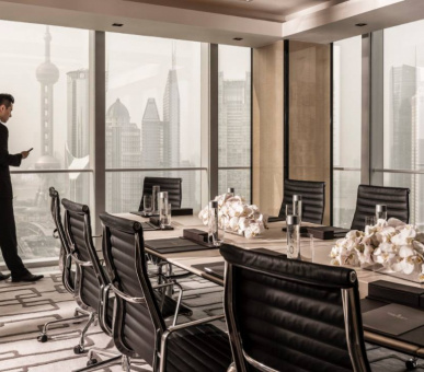 Фото Four Seasons Hotel Shanghai Pudong (Китай, Шанхай) 18