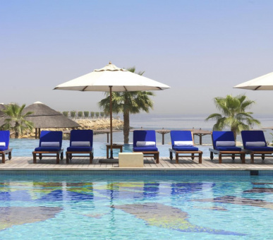 Фото Radisson Blue Resort Hotel Sharjah (ОАЭ, Шарджа) 9