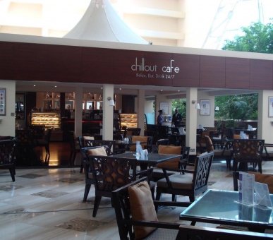 Фото Radisson Blue Resort Hotel Sharjah (ОАЭ, Шарджа) 10